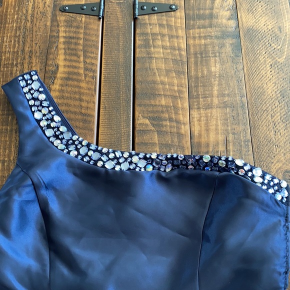 One Shoulder Cocktail Dress - Picture 2 of 4